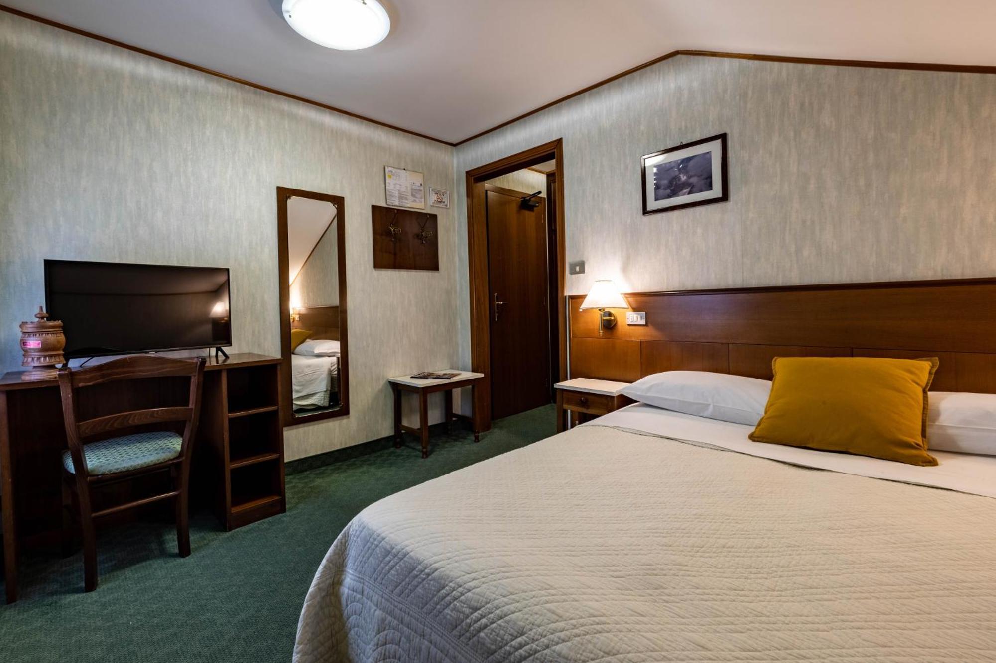 Hotel Beau Sejour Pre-Saint-Didier Luaran gambar